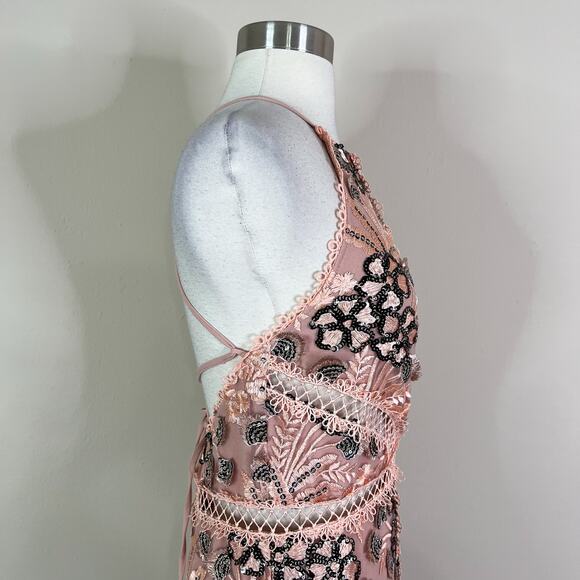 NBD | Revolve Felicity Pink Embroidered Floral Mermaid Halter Cocktail Dress M - Picture 7 of 12